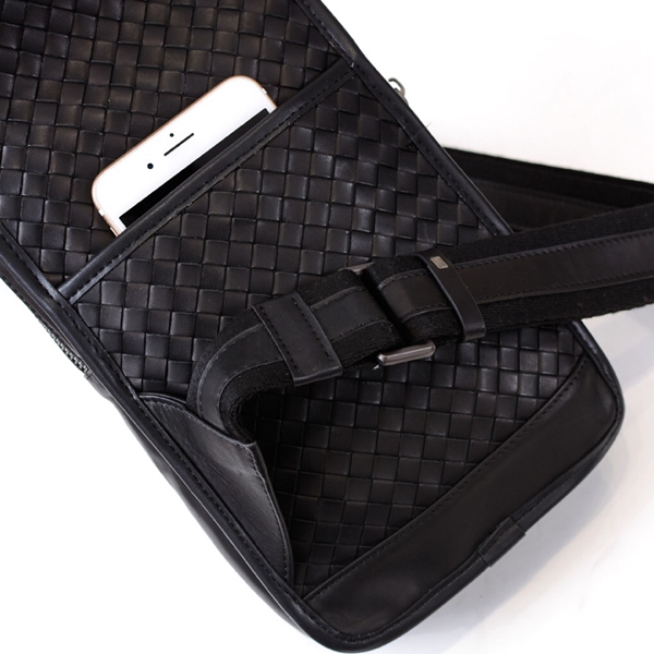 ボッテガヴェネタバッグ内部構造